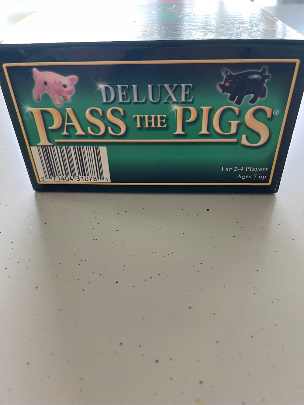 Winning Moves Deluxe Pass the Pigs Party Game - Green - Picture 6 of 7